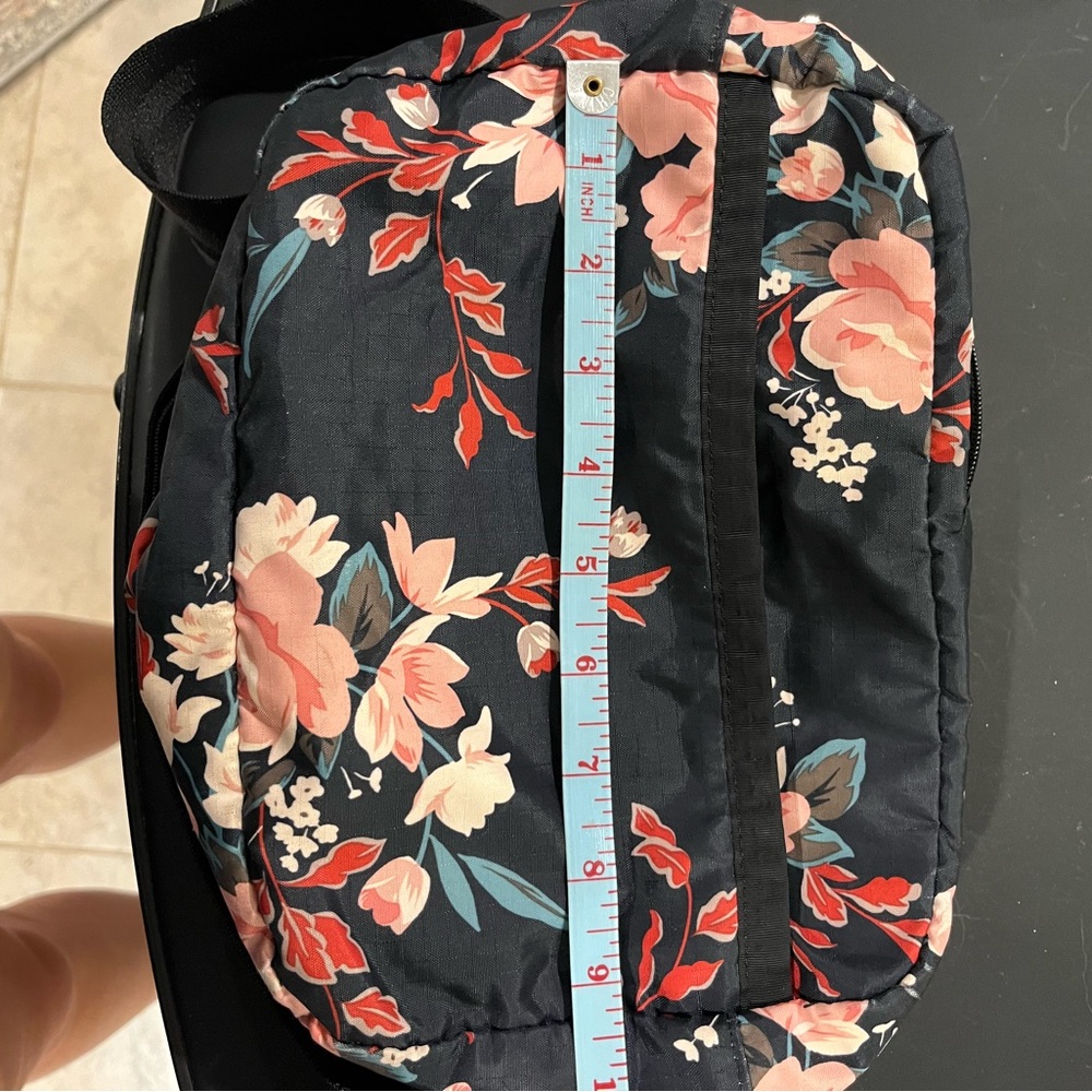 Lesportsac Navy Floral Shoulder Bag - Picture 5 of 7